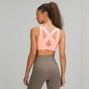 NWOT Lululemon Enlite Front-Zip Sports Bra High Support 32B light coral